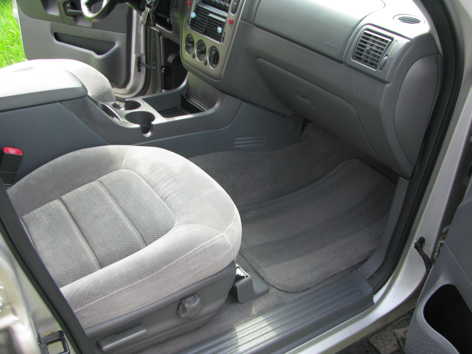 f350 interior detail